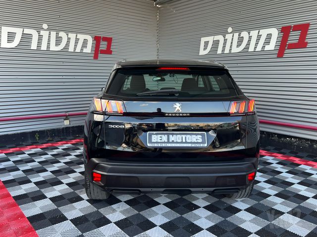 פיג'ו 3008