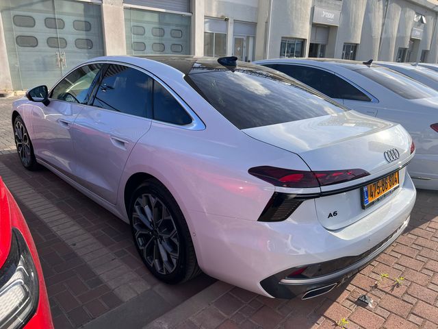 אאודי A6