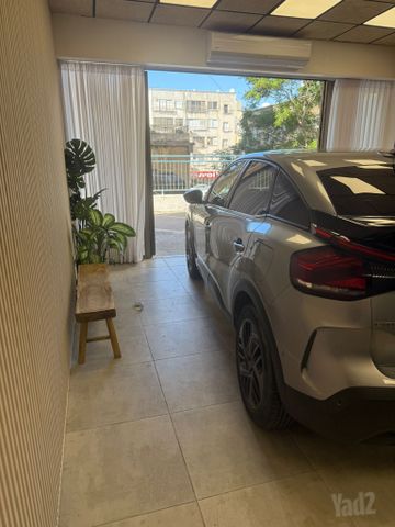 סיטרואן C4