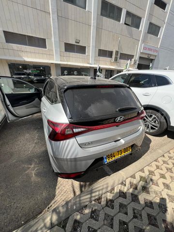יונדאי i20