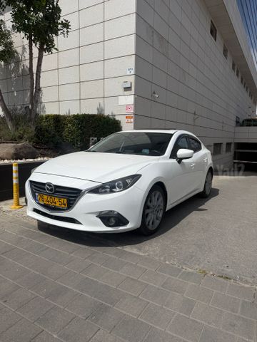מודעת רכב מאזדה 3