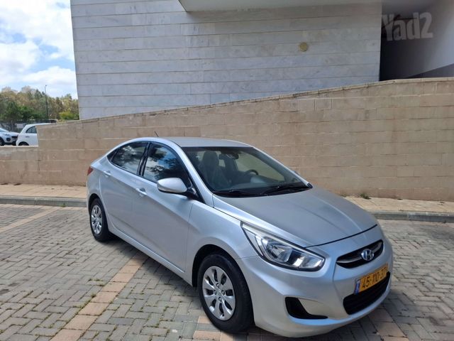 יונדאי אקסנט i25