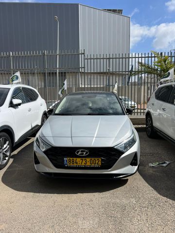יונדאי i20