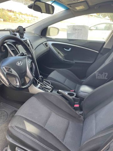 יונדאי i30