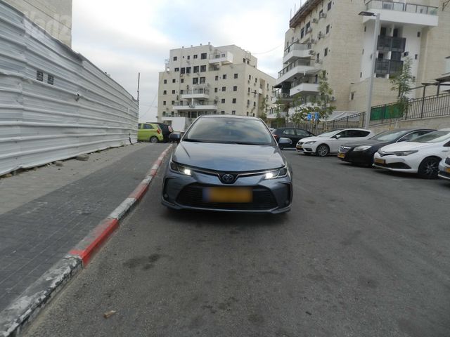 טויוטה קורולה