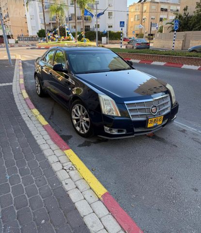 מודעת רכב קאדילק CTS