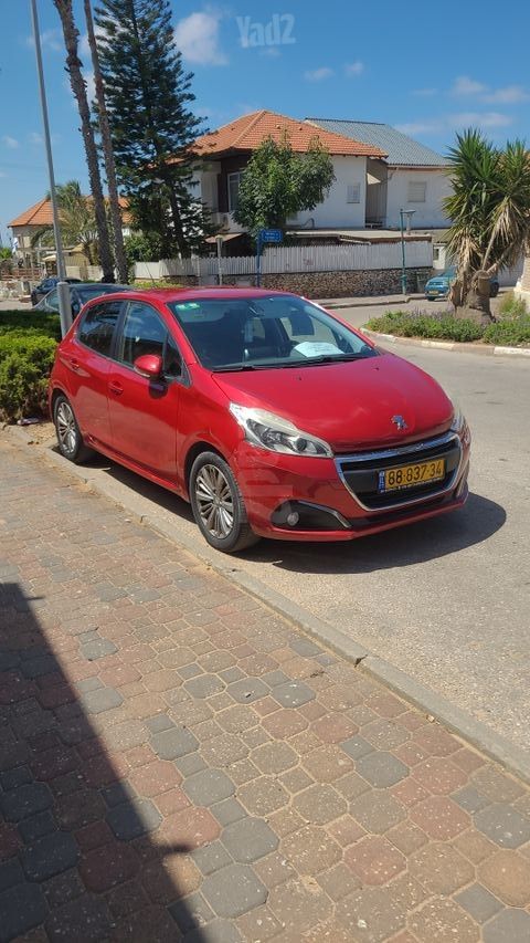 מודעת רכב פיג'ו 208