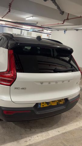 וולוו XC40