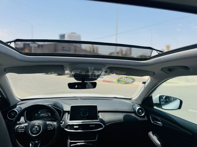 אם ג'י EHS PHEV