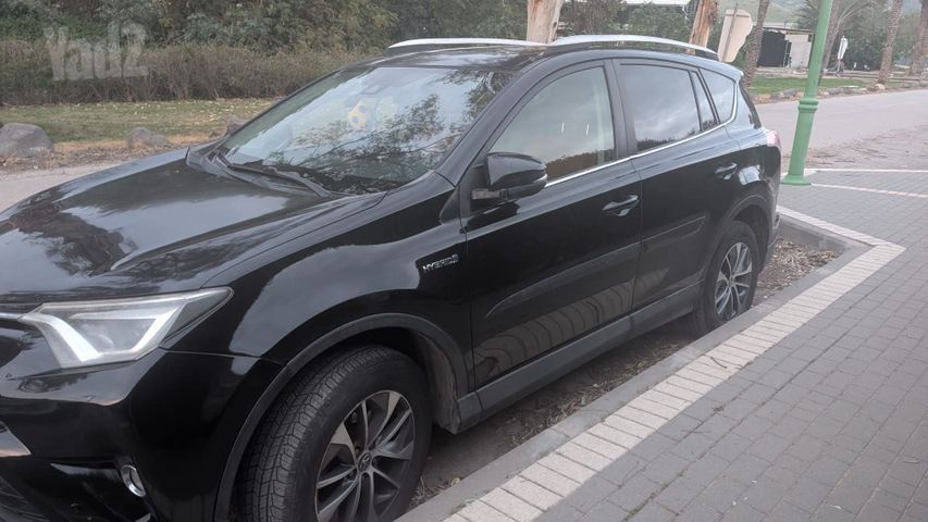 מודעת רכב טויוטה RAV4