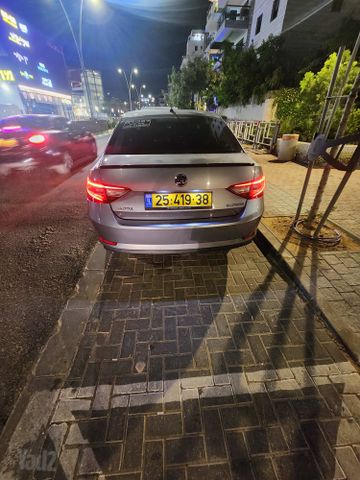 סקודה סופרב