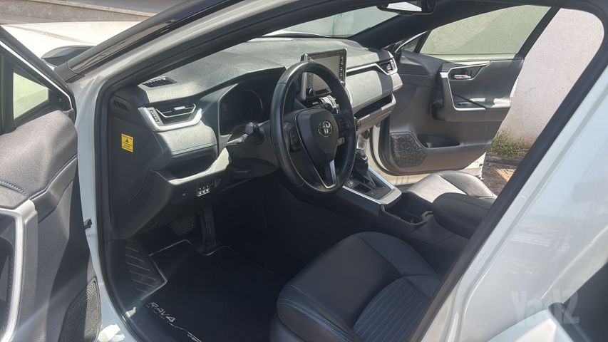 מודעת רכב טויוטה RAV4
