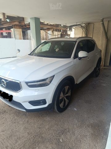 וולוו XC40