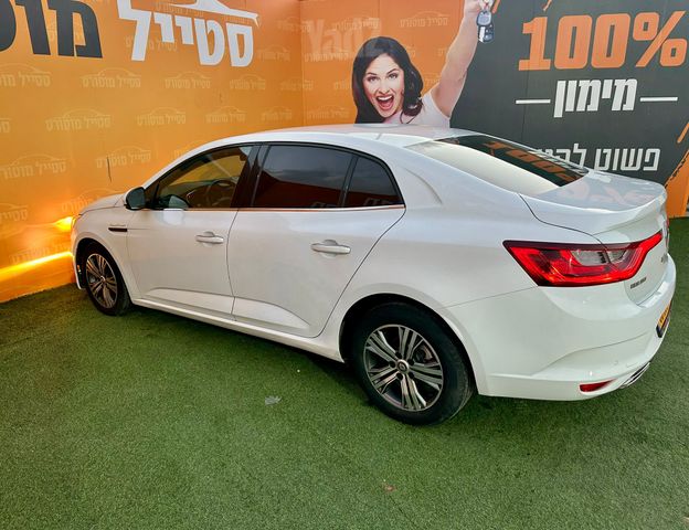 רנו מגאן