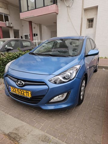 יונדאי i30