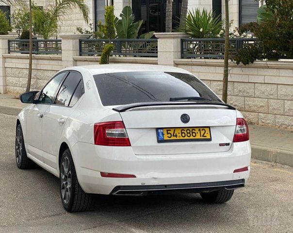 סקודה אוקטביה