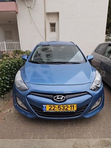 יונדאי i30