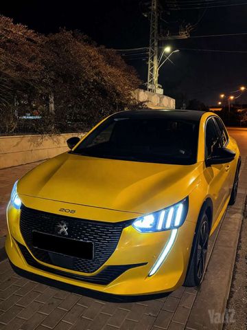 פיג'ו 208