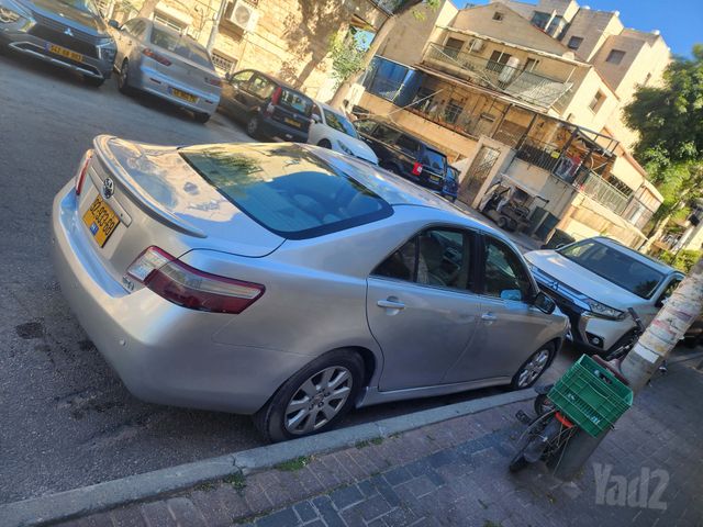 טויוטה קאמרי