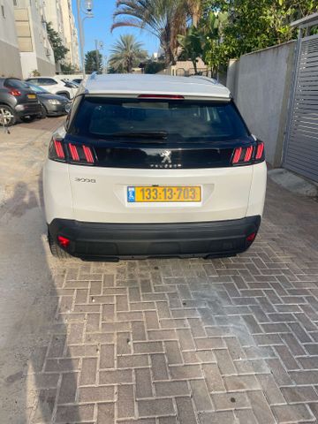פיג'ו 3008