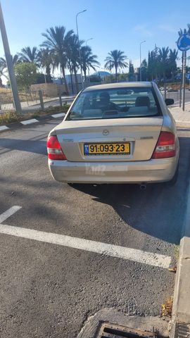 מאזדה 323