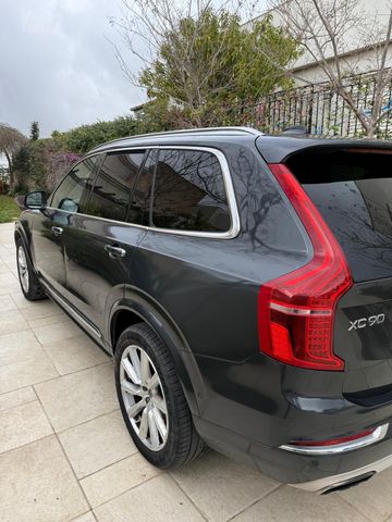 וולוו XC90