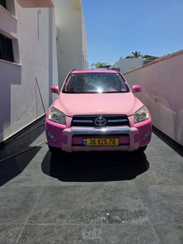 מודעת רכב טויוטה RAV4