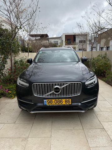 וולוו XC90