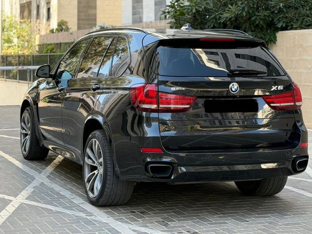 ב מ וו X5