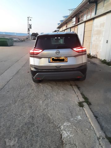 ניסאן אקס טרייל