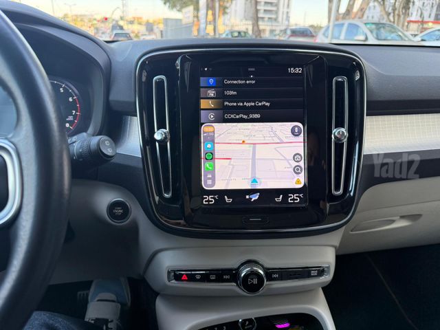 וולוו XC40