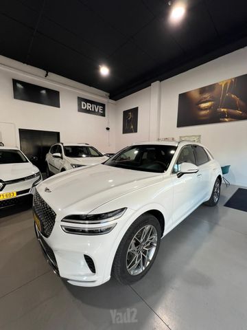 ג'נסיס GV70