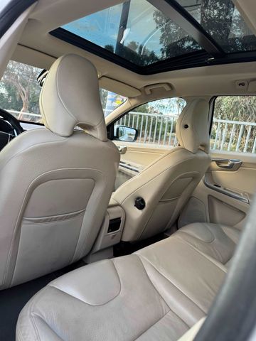 מודעת רכב וולוו XC60