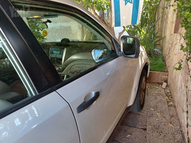 סובארו פורסטר
