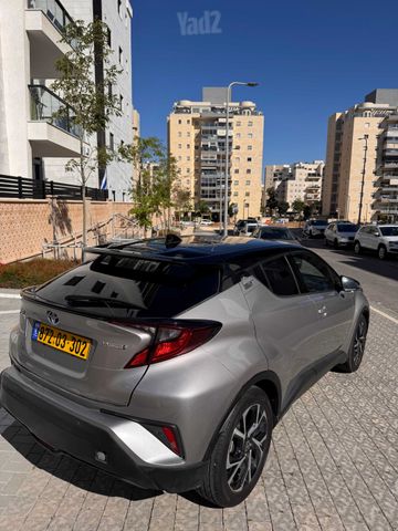 טויוטה C-HR