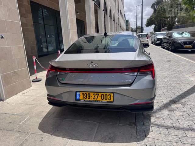 מודעת רכב יונדאי אלנטרה 1