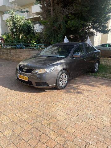 מודעת רכב קיה פורטה