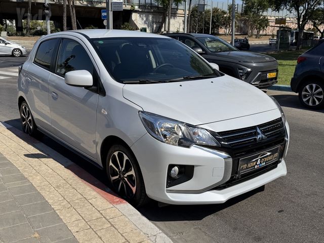 מיצובישי ספייס סטאר