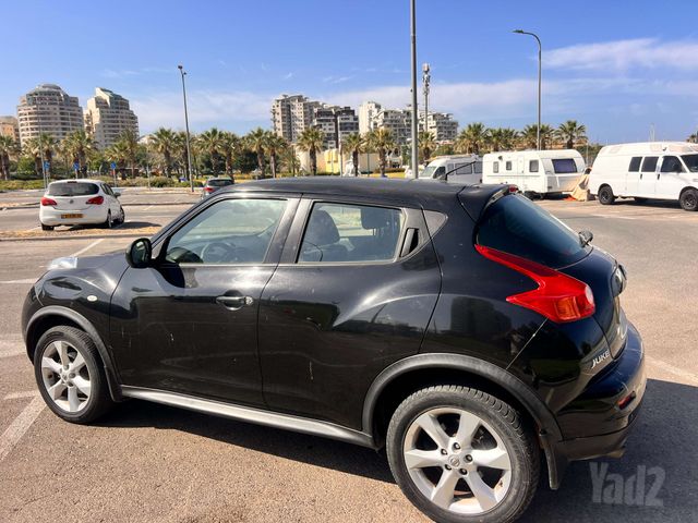 ניסאן ג'וק