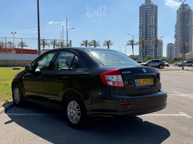 סוזוקי SX4