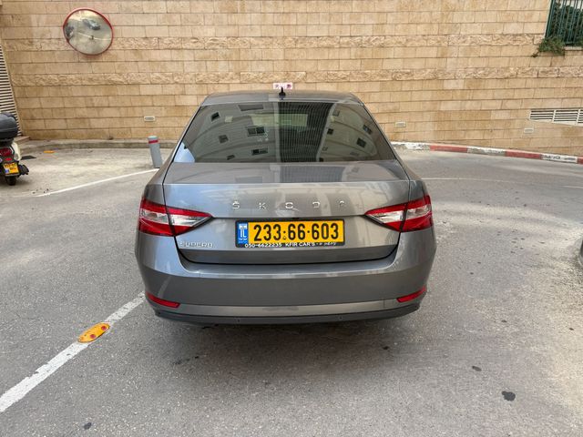 סקודה סופרב