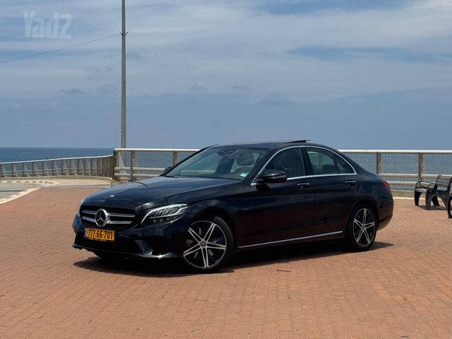 מודעת רכב מרצדס-בנץ C-class