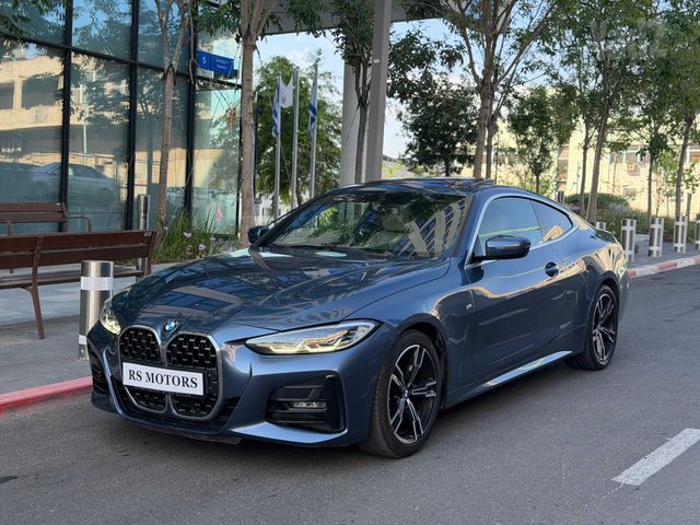 מודעת רכב ב מ וו סדרה 4
