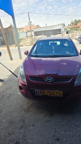 יונדאי i20