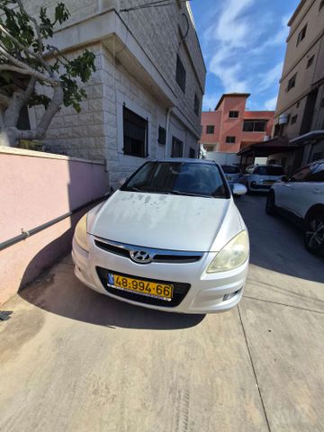 יונדאי i30