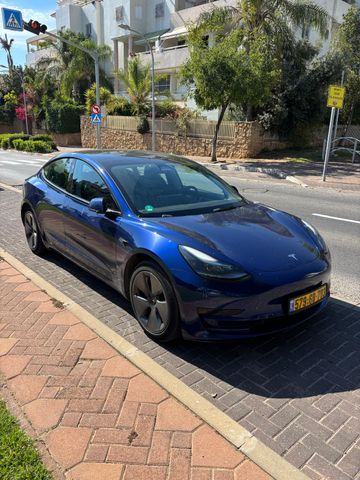 טסלה מודל 3