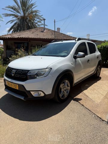 מודעת רכב דאצ'יה סנדרו