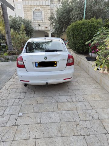 סקודה אוקטביה