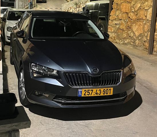 מודעת רכב סקודה סופרב