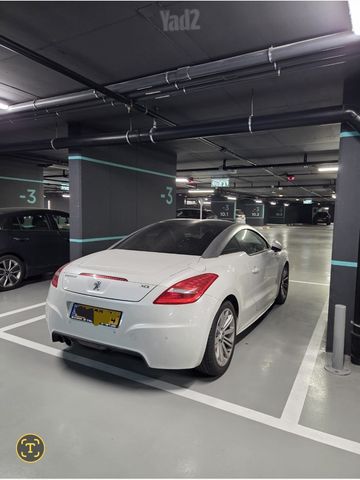 פיג'ו RCZ